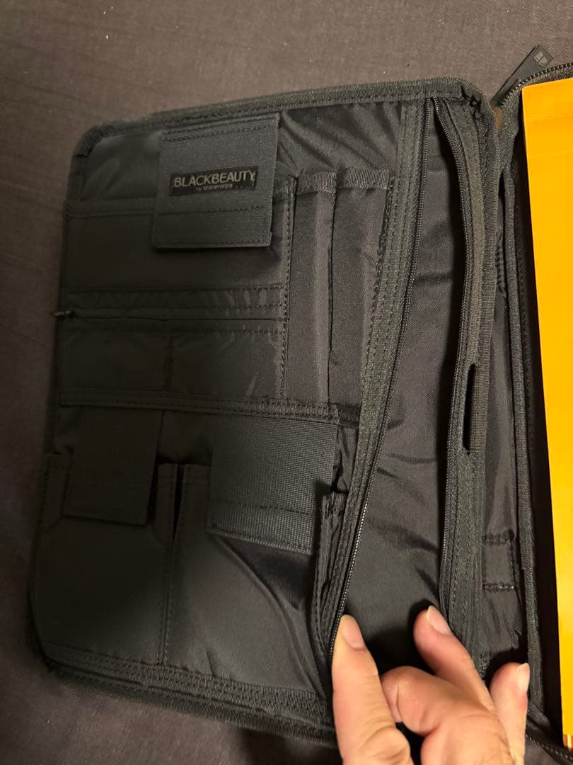 HEADPORTER blackbeauty ケース