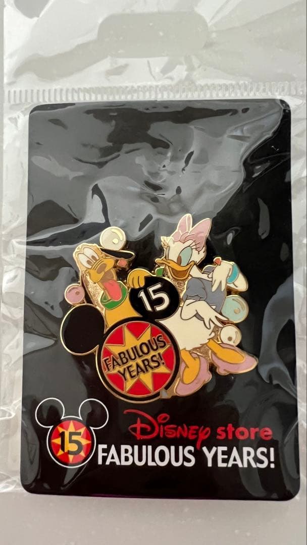 【限定】ディズニーストア15周年 ピンバッジ11点セット 新品未開封コレクション