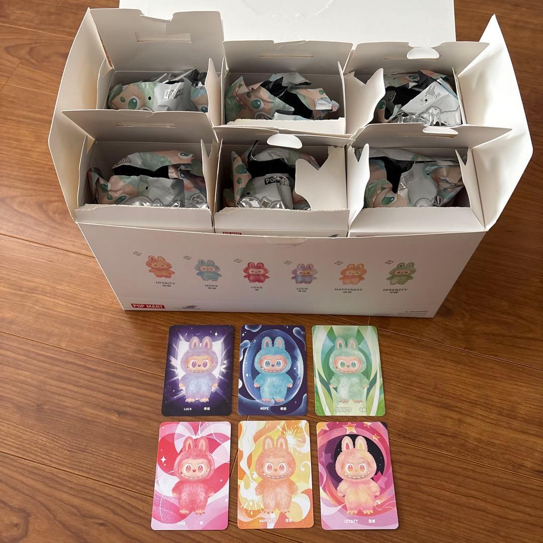 ラブブ Big into Energy アソートボックス収納&持ち運びケース付き