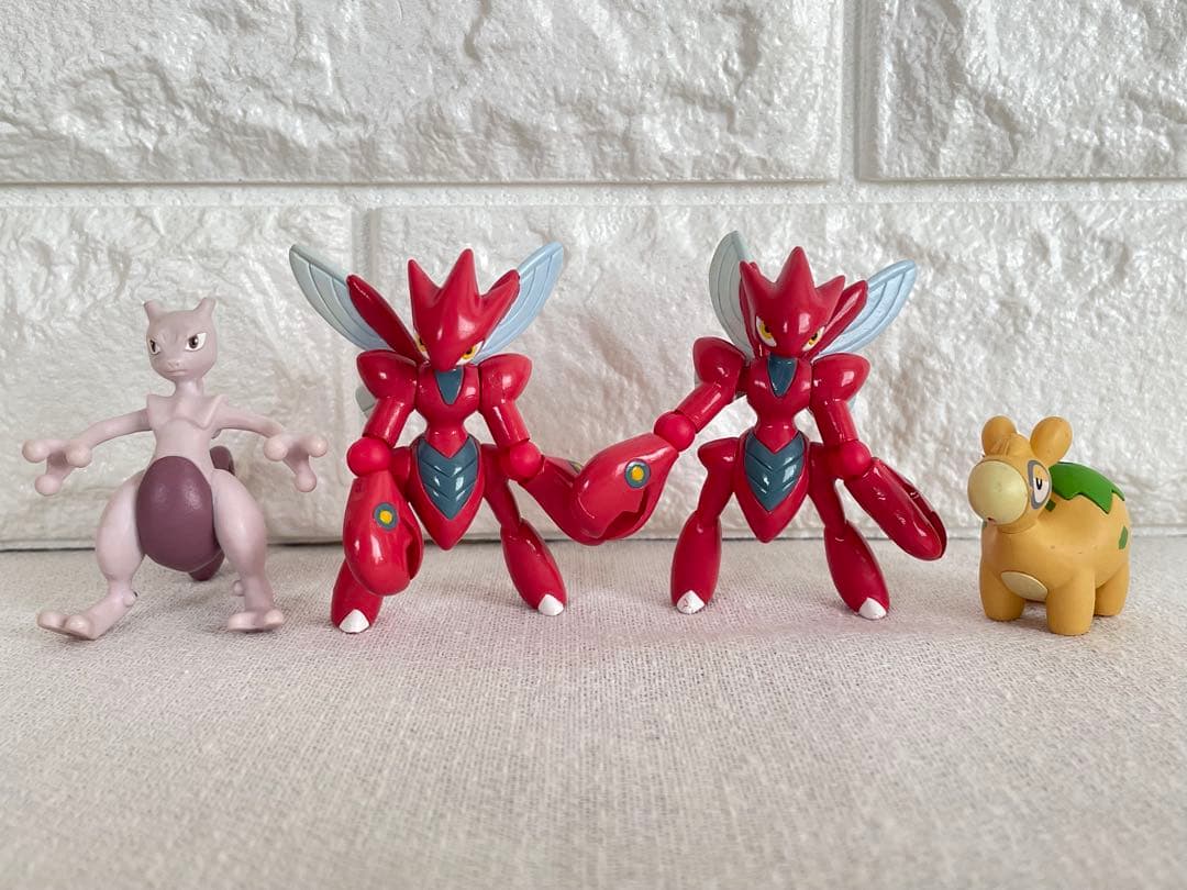 ポケモン　80個　まとめ売り　モンコレ　ゲットコレクション　メタモン　リザードン