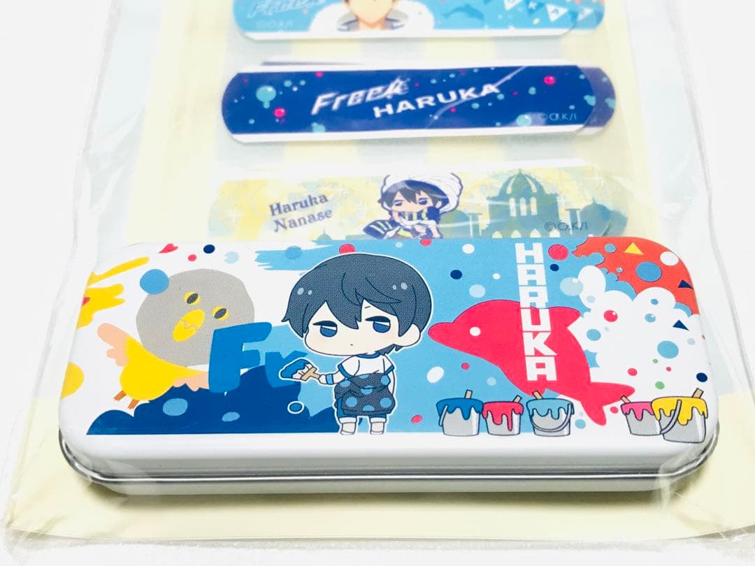 未開封品◎デカ缶バッジ＆缶バッジ＆絆創膏 Free! 映画ハイ☆スピード！七瀬遙