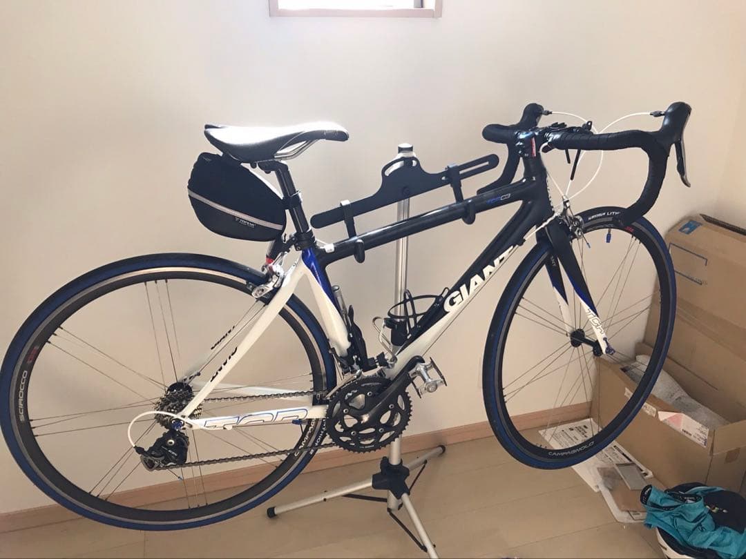 GIANT ロードバイク