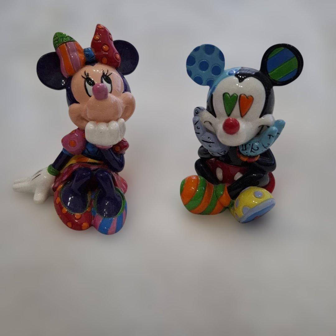 Romero Britto ミニーマウスとミッキーマウス フィギュアセット