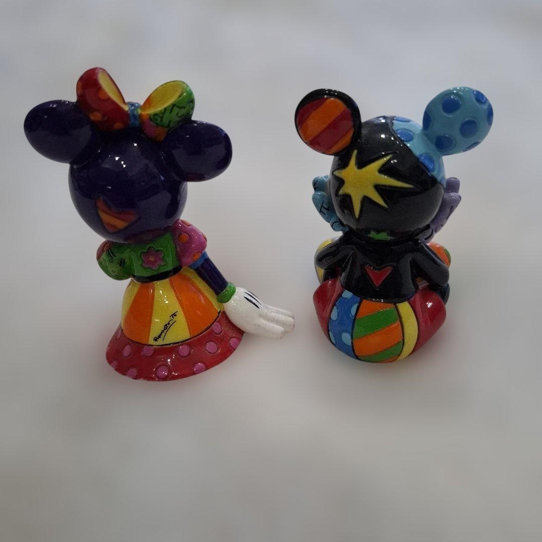 Romero Britto ミニーマウスとミッキーマウス フィギュアセット