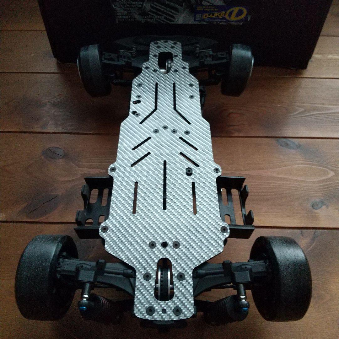 ラジコン1/10 Dライクエボル シャーシケツカキ使用