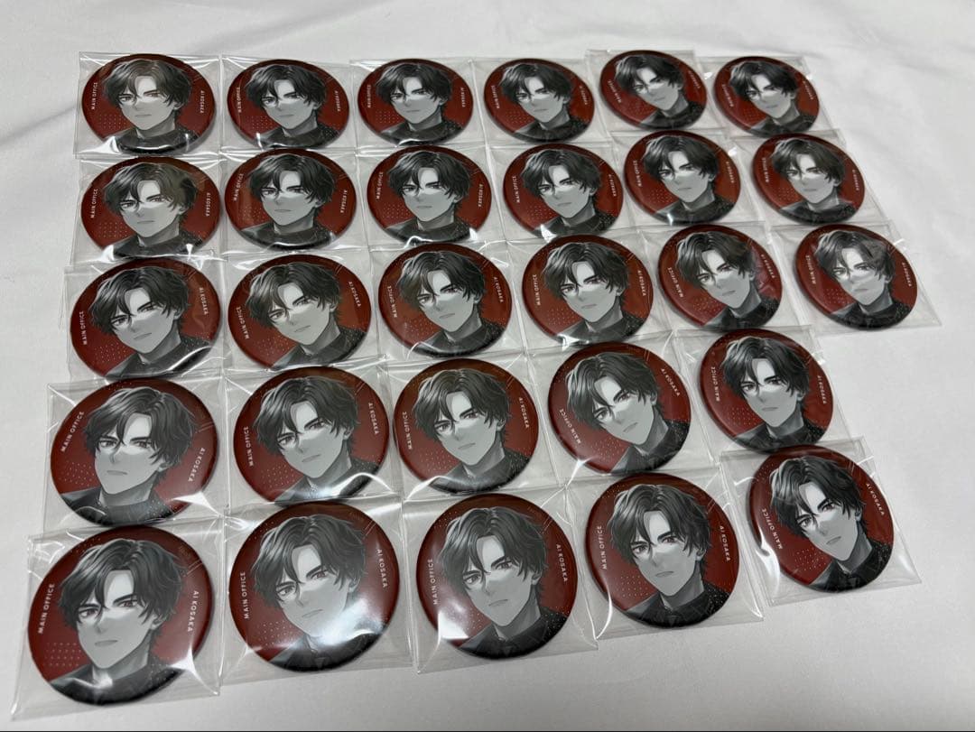 皇坂逢　缶バッジ