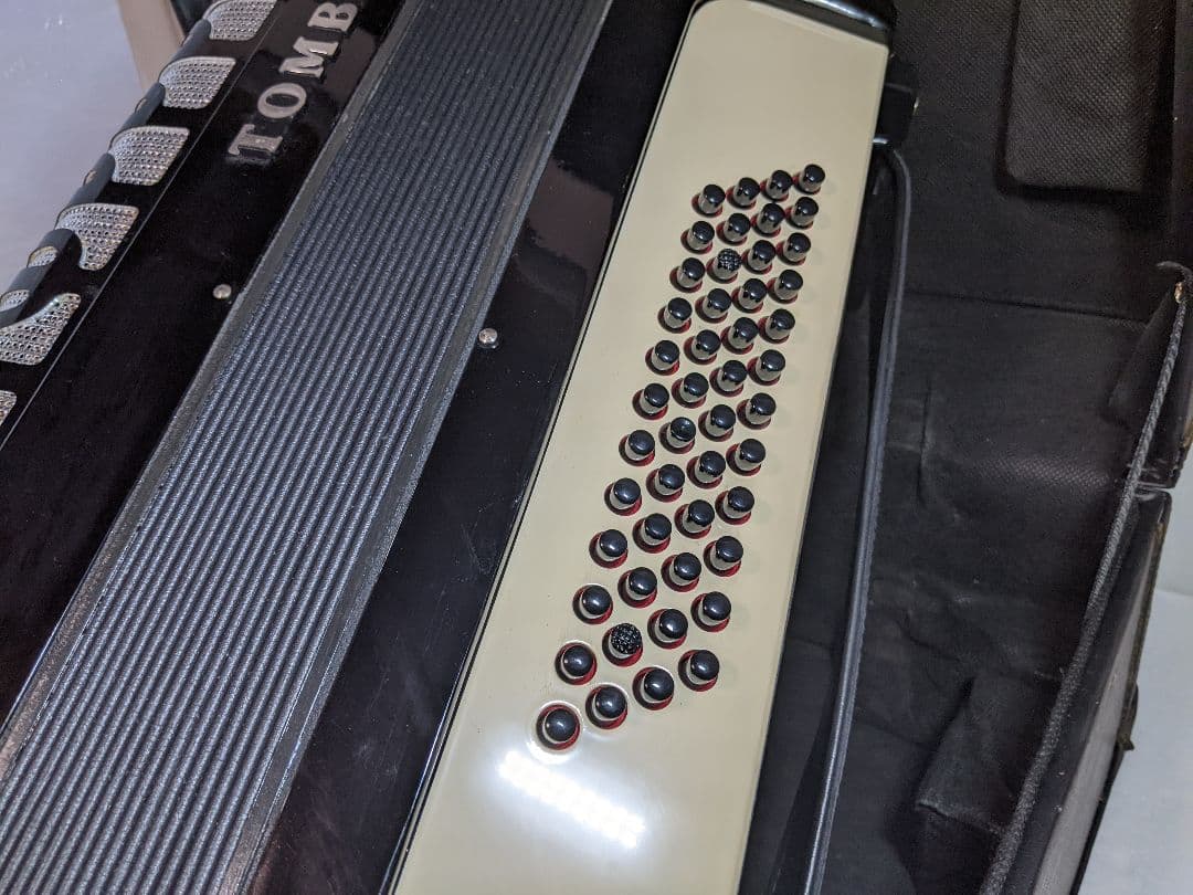 TOMBO トンボ アコーディオン J-48 Accordion ハードケース付