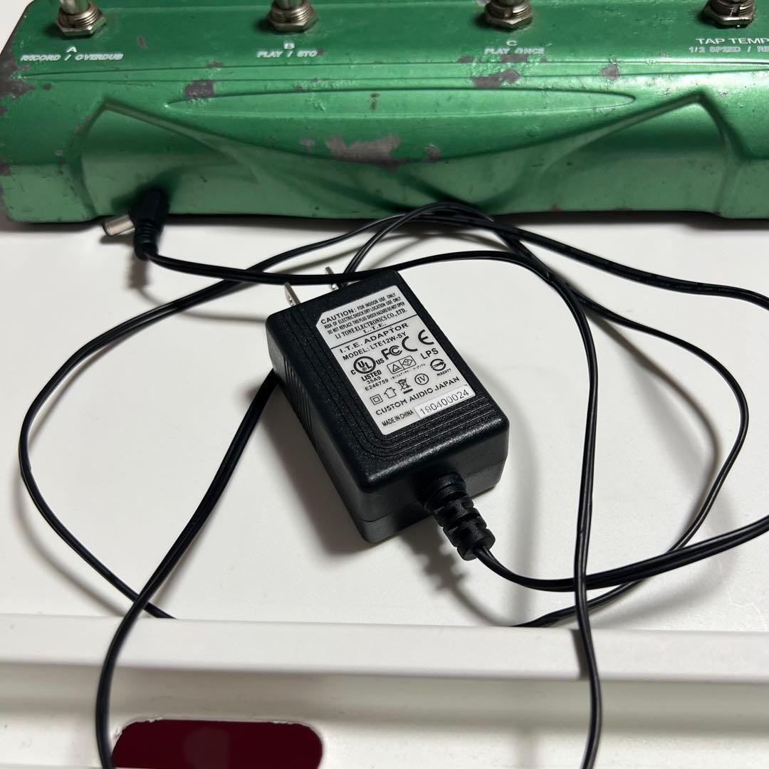 LINE 6 DL4 Delay Modeler 専用アダプター付き