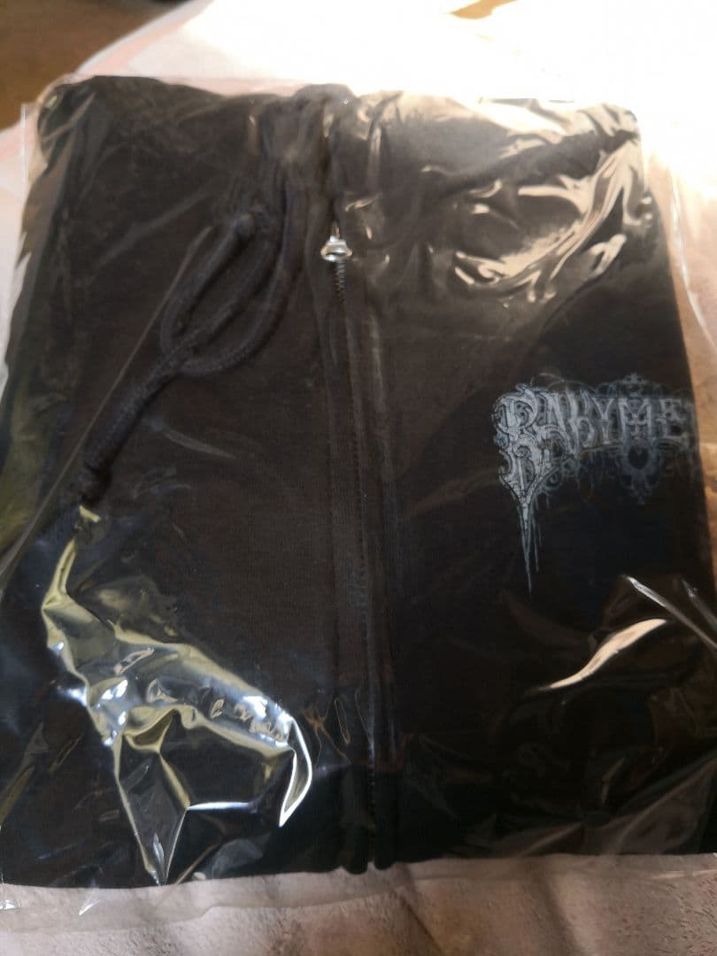 BABYL　L WALKUREパーカー　未開封サイズＭ