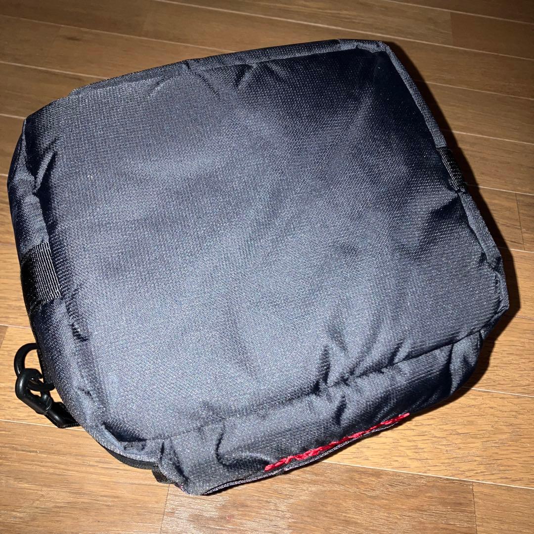 超美品 ブリーフィング ゴルフ BRIEFING Mサイズ クーラーボックス