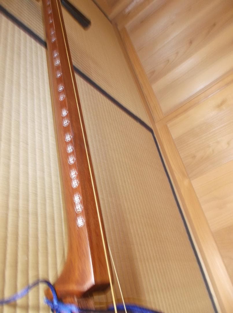 日本伝統　和楽器　三味線 3弦 木製 練習用　楽器　趣味　匿名配送