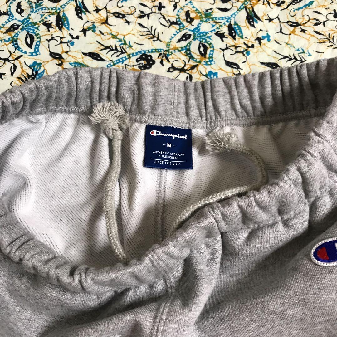 チャンピオン別注　駒澤大学限定スエット新品未使用品です。