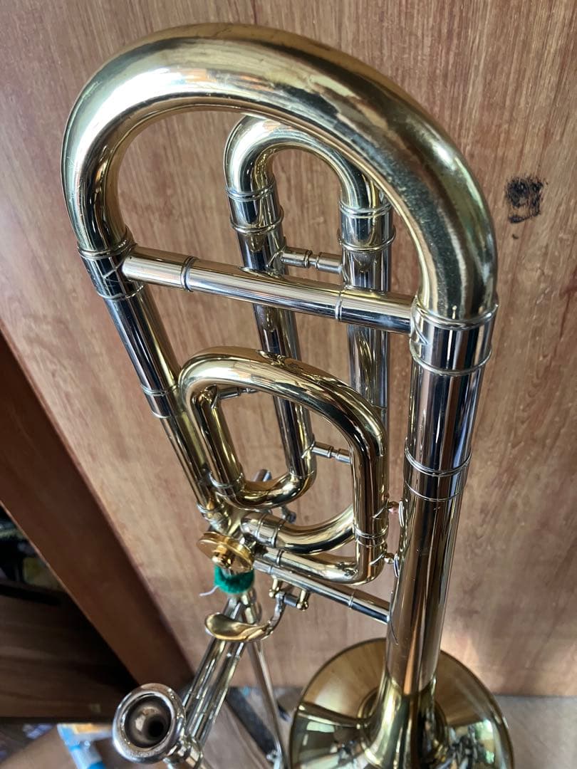 Jマイケル太管トロンボーンTB650L中古　カスタム多数　シャイニーケース付き。