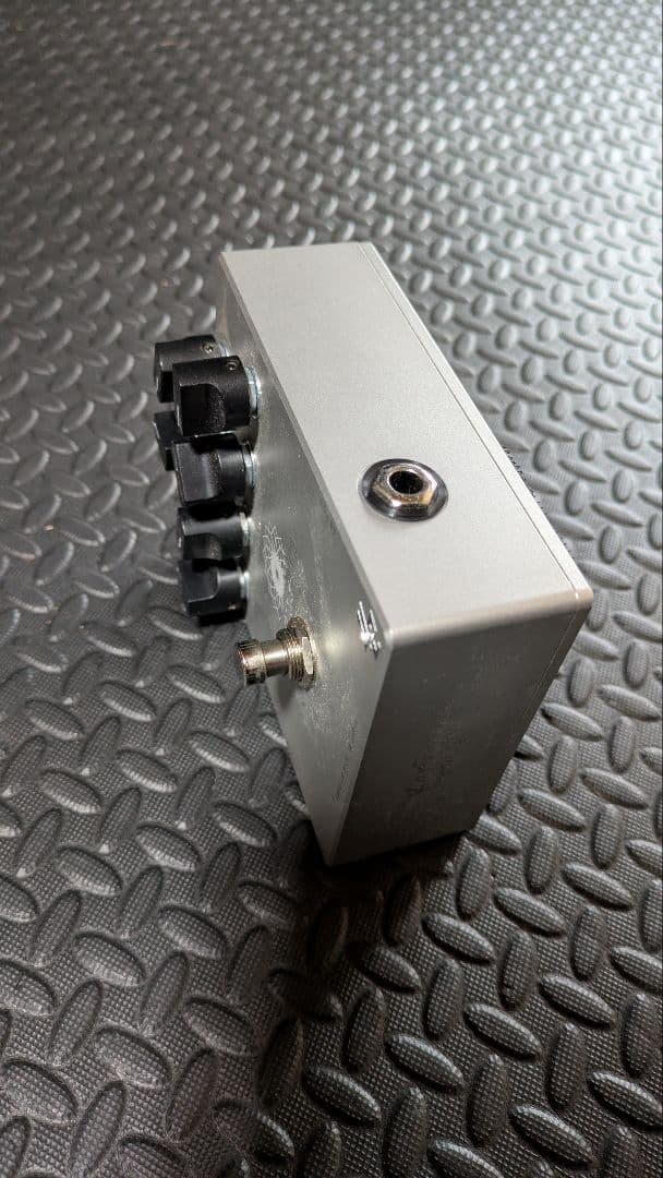 KarDiaN ( カージアン ) titania v2 ディストーション