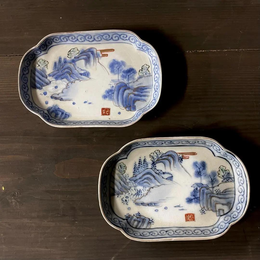 ◆129◆　＊江戸時代　古伊万里　山水画金彩染付長方皿　骨董　和食器　金彩　2枚