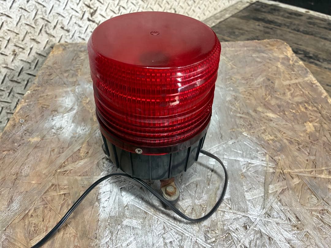 三ツ星貿易　LED回転灯　赤色　HP100 100V