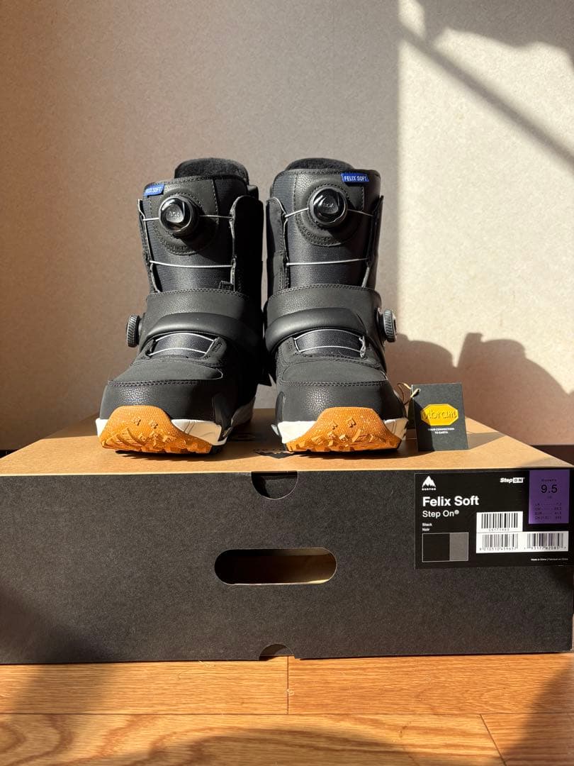 新品　未使用　バートン Womens フェリックス Step On Soft