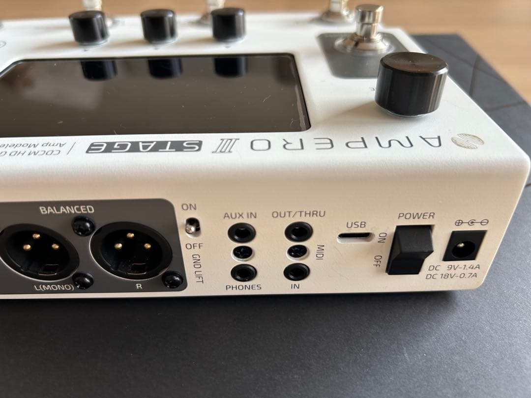 Hotone Ampero II Stage ギターエフェクター