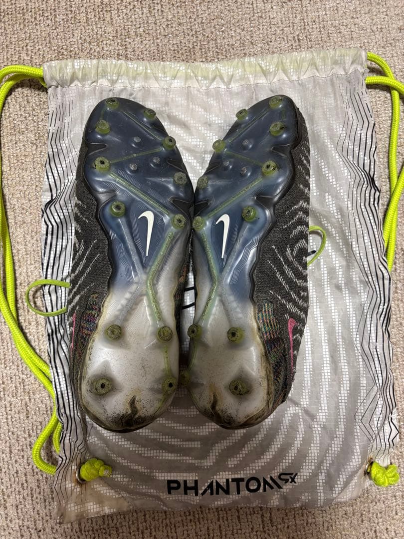 NIKEファントムGXエリートFUSION AG
