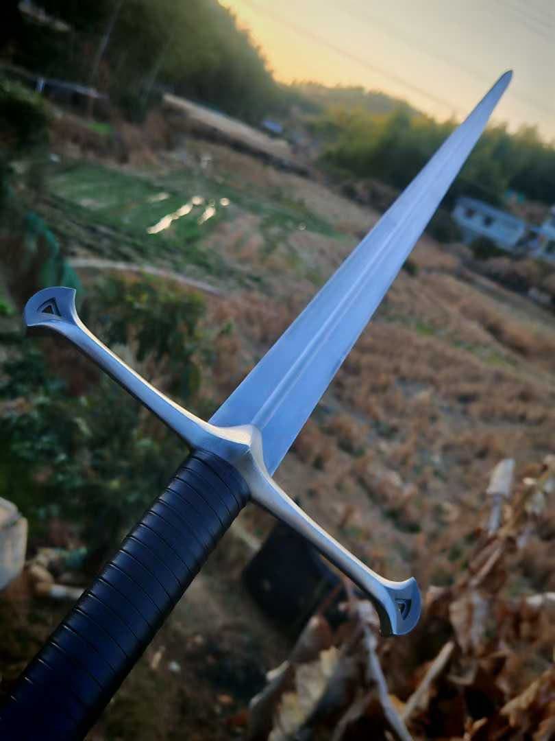 夕日の聖剣 西洋剣 模擬刀 日本刀 模造刀 鑑賞用 武具