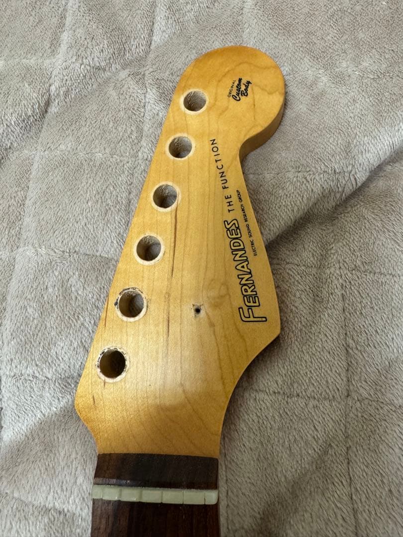 fernandes st-45c ストラトタイプ　アッシュ　フェンダーヘッド