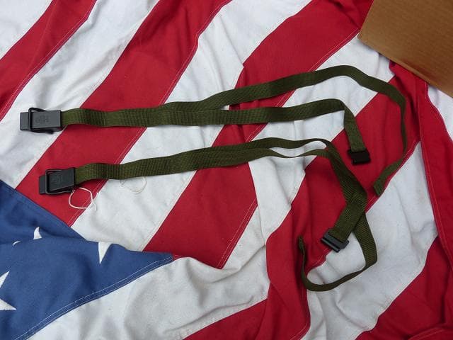 1976” 米軍 アリス　カーゴサポート シェルフ　ストラップ２本 153