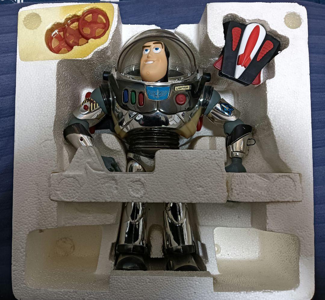 トイストーリー バズライトイヤー トーキング アクション フィギュア
