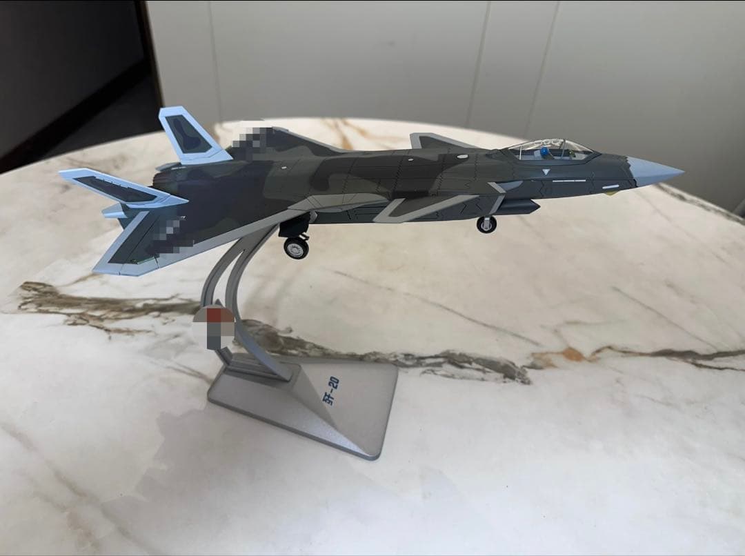 【希少品 1点のみ】中国人民解放軍 空軍 J-20 1/60 ステルス戦闘機