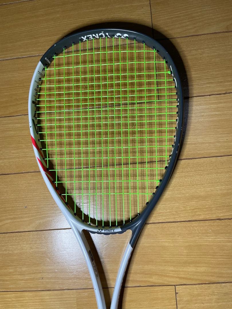 最終値下げ YONEX VOLTRAGE 7V UL1