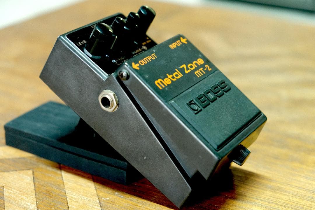 BOSS l Zone MT-2 メタルゾーン