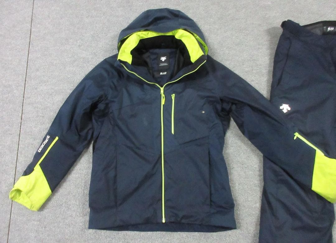 デサント S.I.O デモスキーウェア上下　Lサイズ