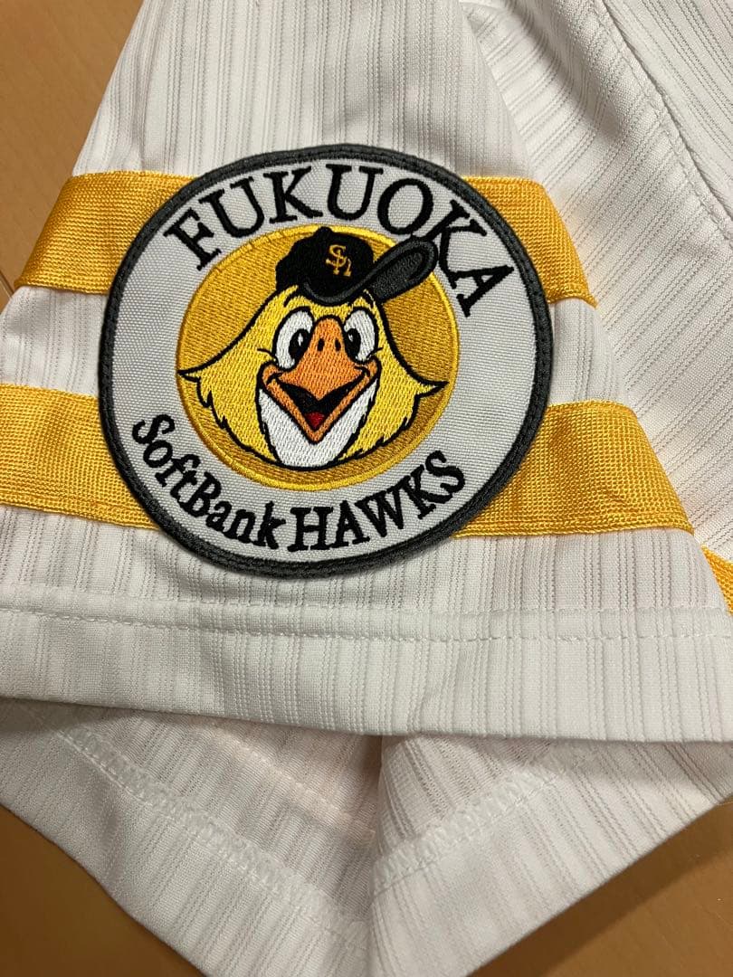 柳田悠岐　直筆サイン　ユニフォーム　福岡ソフトバンクホークス　ミズノ　レプリカ