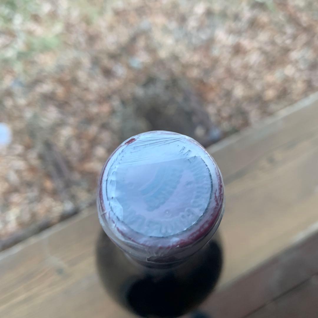 ヴォルネイ　サントノ　デュ　ミリュー　プルミエ　コントラフォン