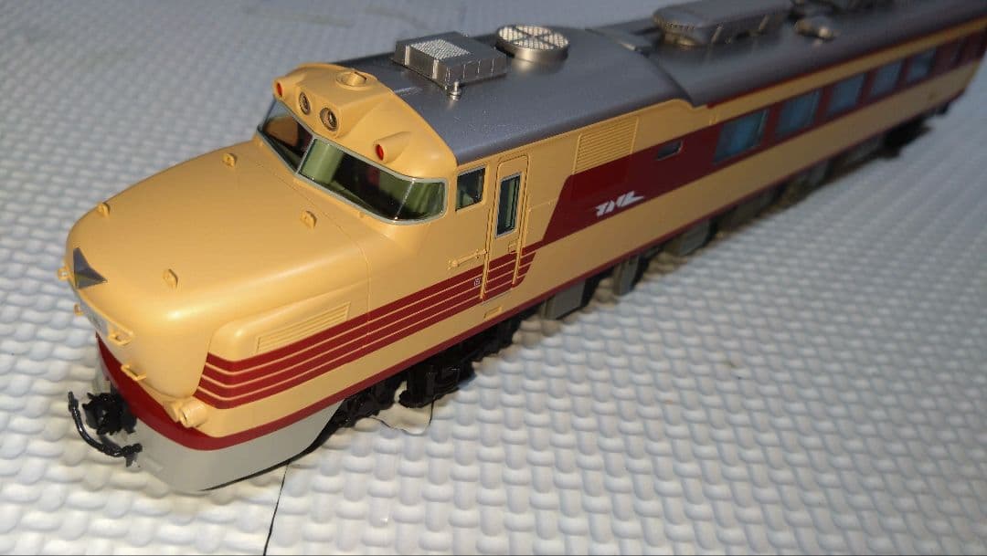 HOゲージ KATO キハ80(M付)(M無).81.82 4両セット　中古車両