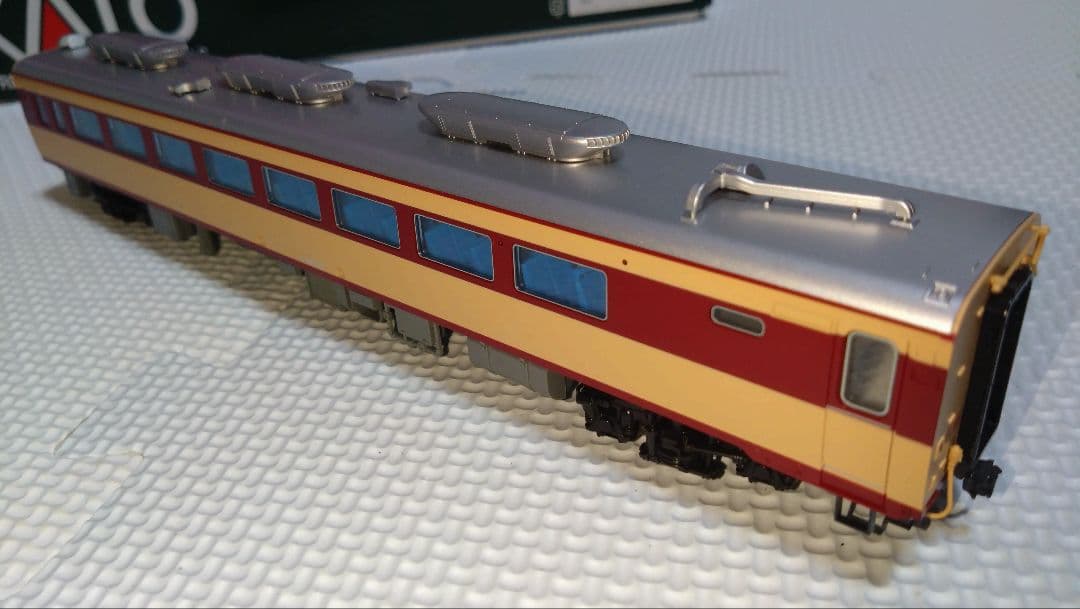 HOゲージ KATO キハ80(M付)(M無).81.82 4両セット　中古車両