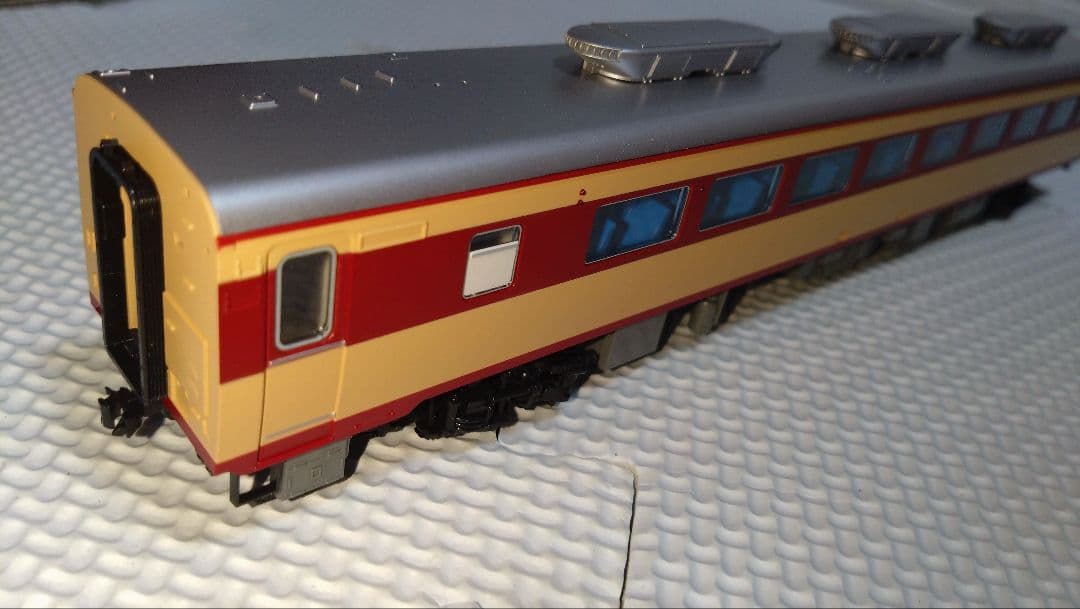 HOゲージ KATO キハ80(M付)(M無).81.82 4両セット　中古車両