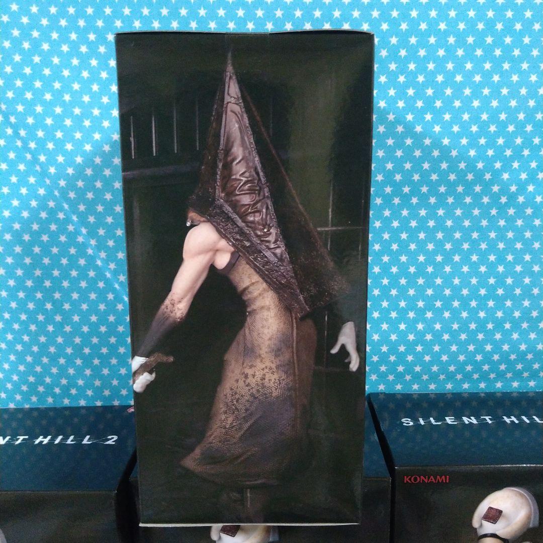 SILENT HILL 2 バブルヘッドナース・レッドピラミッドシング ２０品