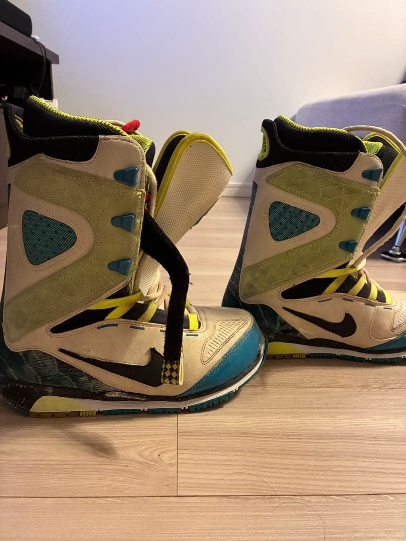 Nike Air スノーボードブーツ