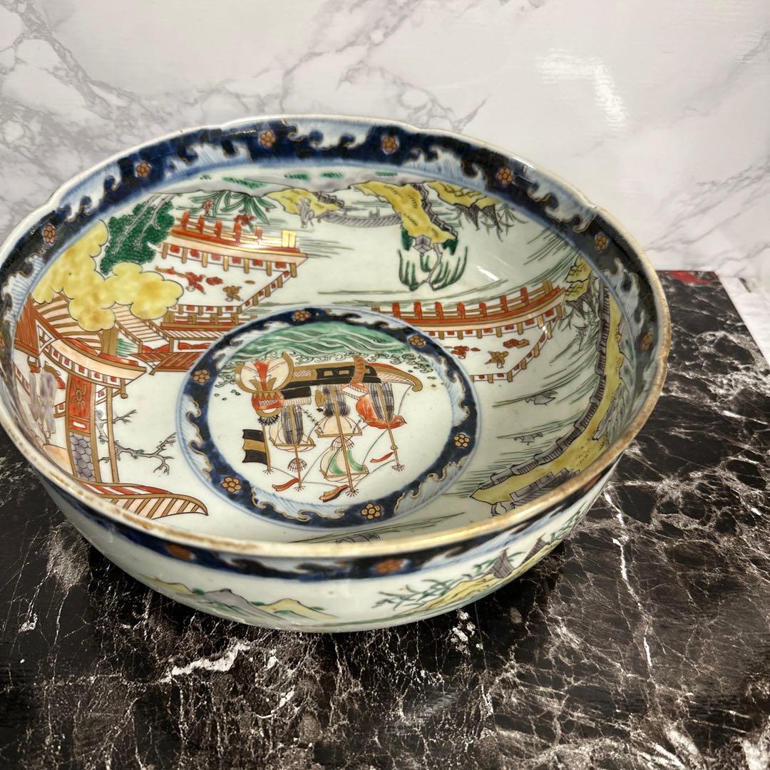 古伊万里、赤絵南蛮船、竜宮図輪花鉢、江戸時代。本物保障。