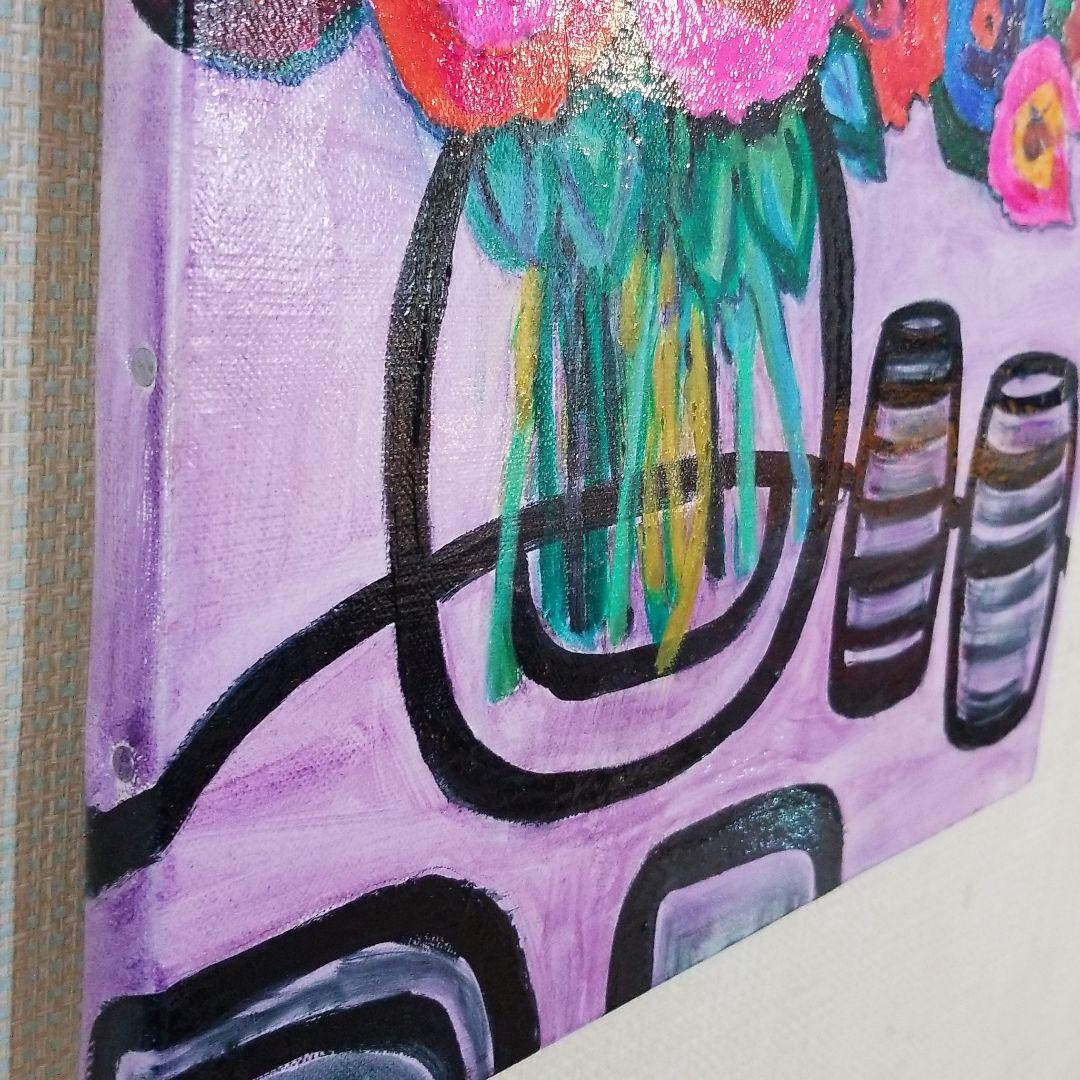 キャンバス油絵　専用　カラフルなお花とモノトーンの食器があるテーブル