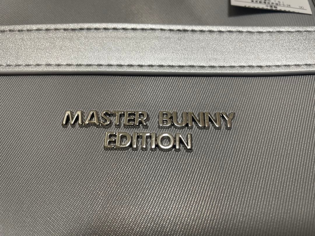 MASTER BUNNY EDITION シルバー トートバッグ/ボストンバッグ