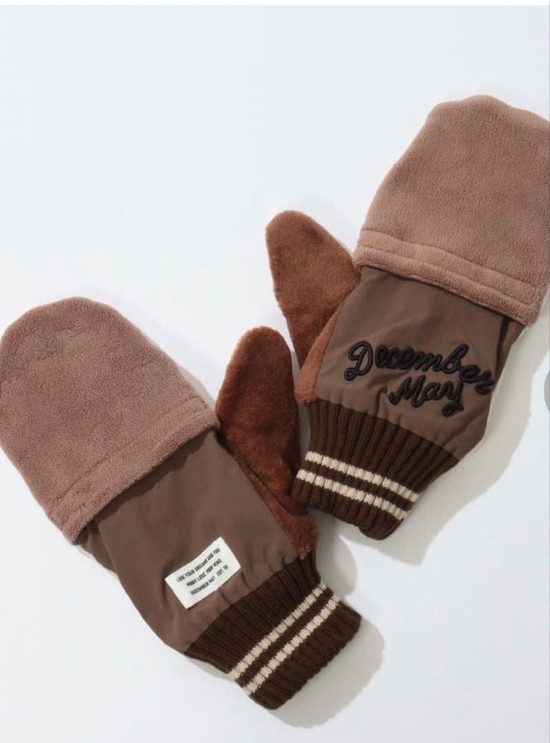 新品未使用！ディセンバーメイ　ミトン　グローブ　手袋