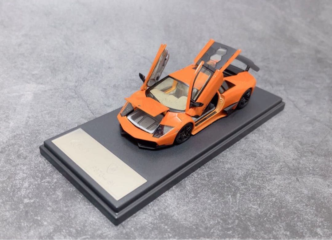 FLINE 1/43 ランボルギーニ ムルシエラゴ LP670 SV ミニカー
