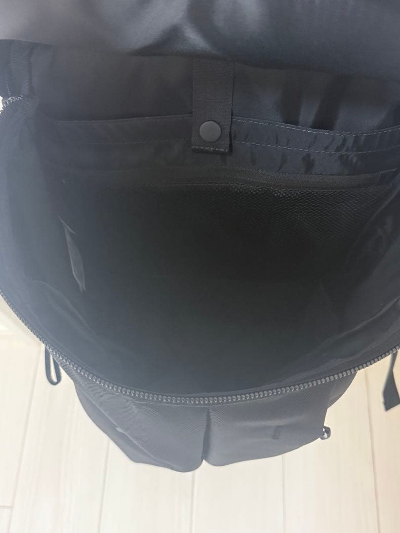 アディダス　バックパック　30L