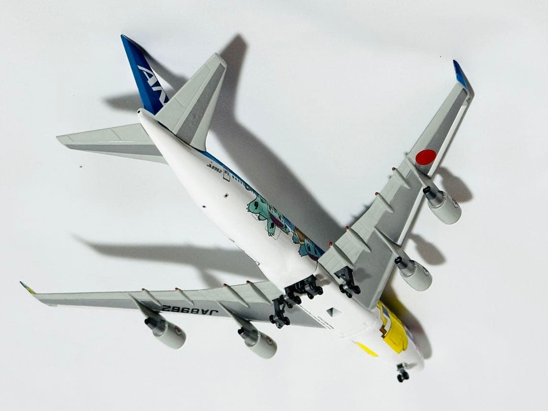 全日空商事 1/500 B747-400 ポケモンジェット NH50029