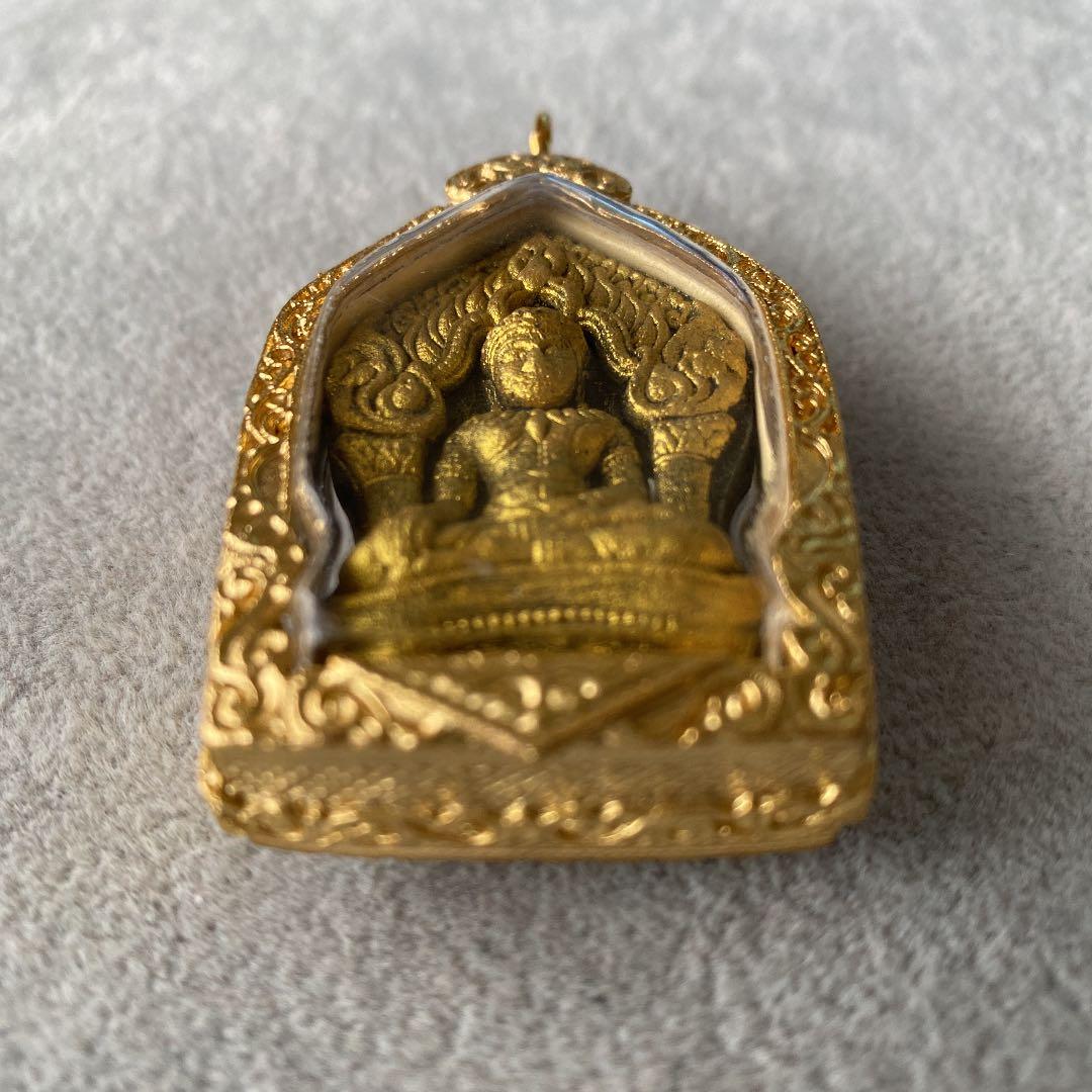 プラクルアン LPサコーン師 プラヨードクンポー 対人関係 ビジネス運 御守り