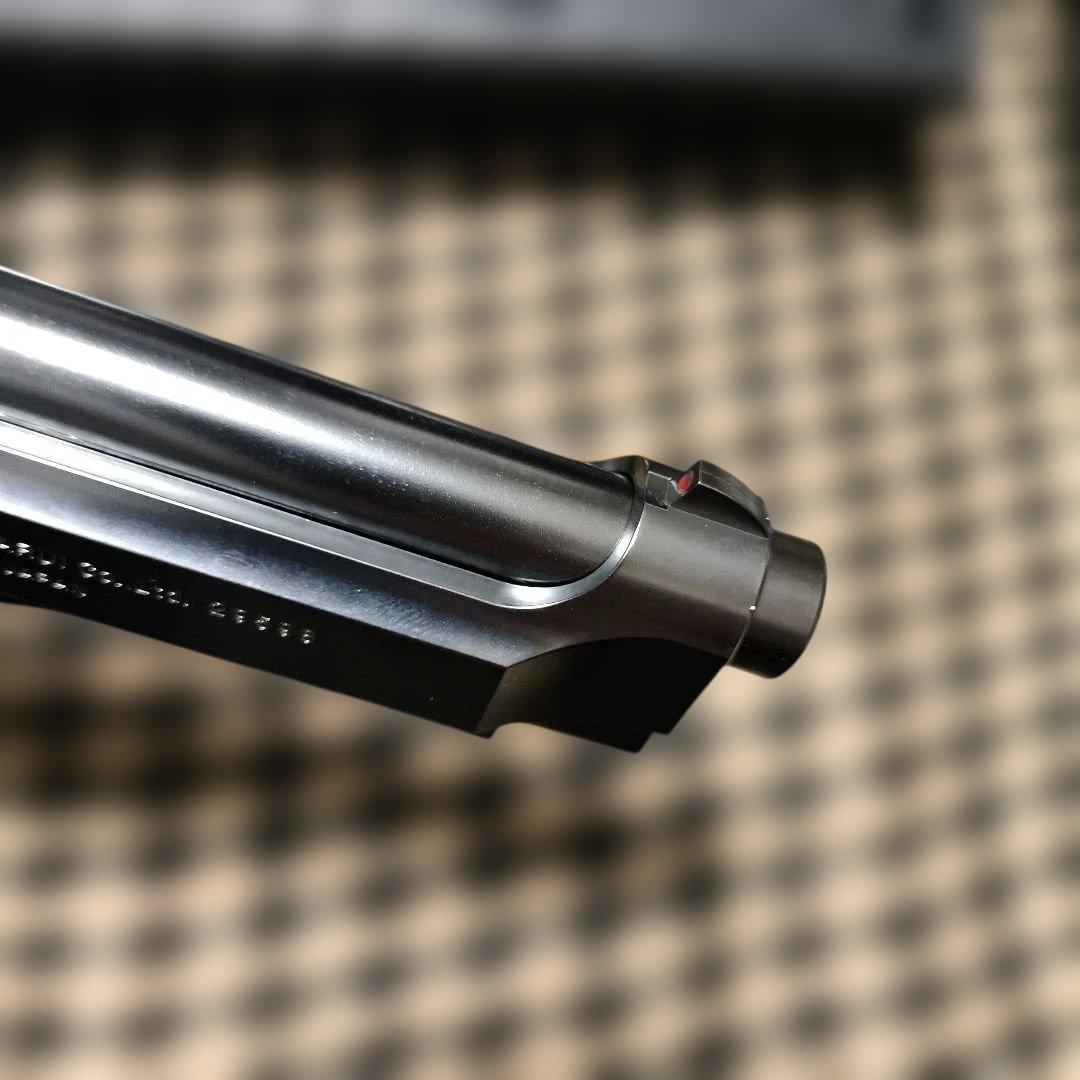 ほぼ未使用品　東京マルイ製　M92F ガスブローバックハンドガン　クロームステン