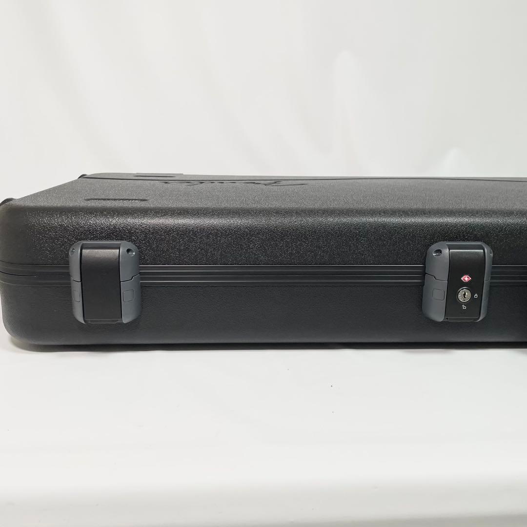 【美品】FENDER BASS HARD CASE ギター用鍵付きジャズマスター