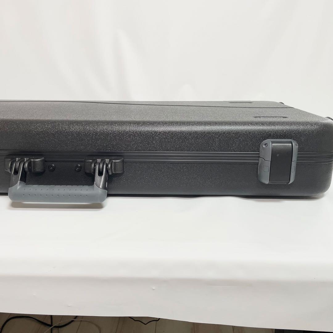 【美品】FENDER BASS HARD CASE ギター用鍵付きジャズマスター