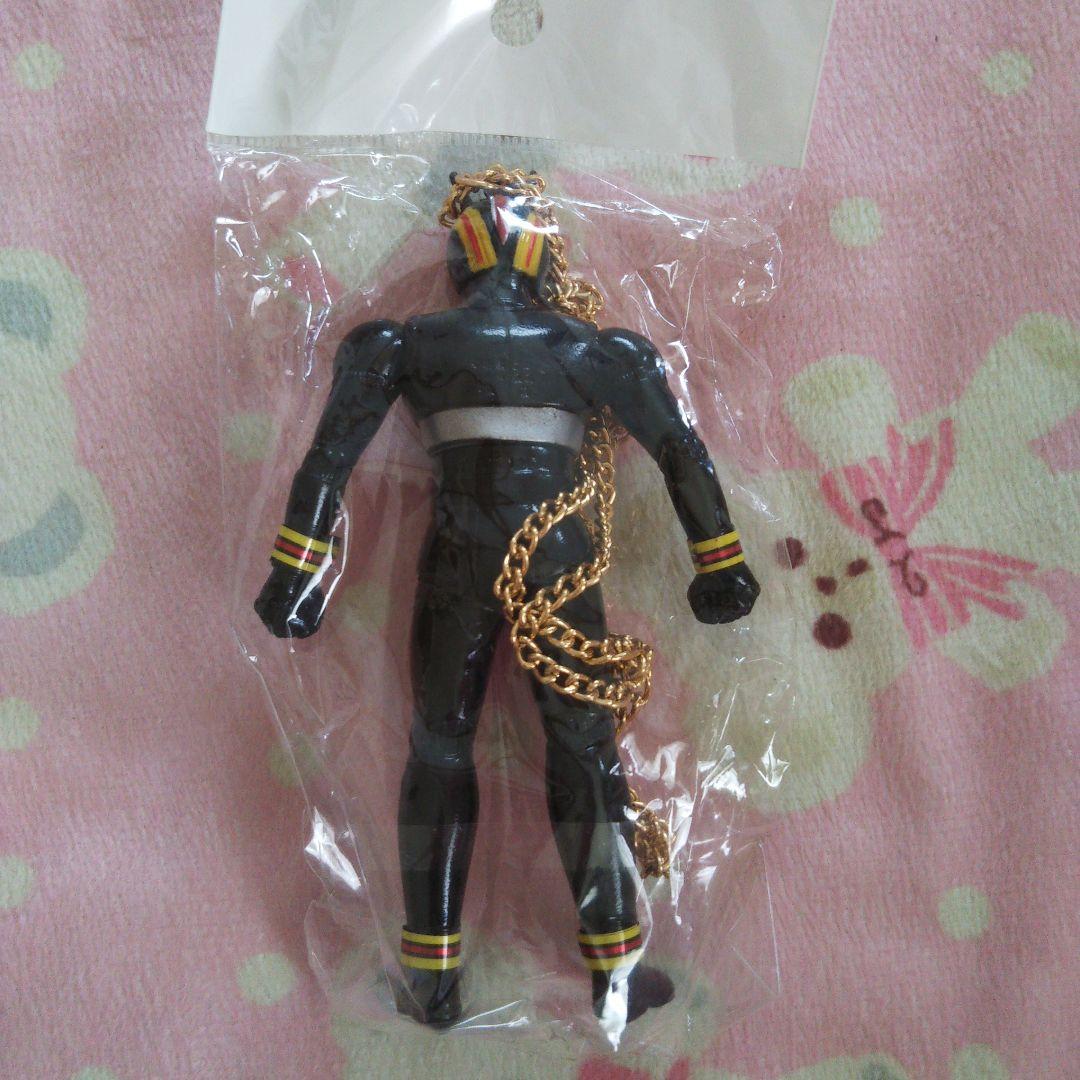 美品仮面ライダーblackブラックソフビ人形ネックレスペンダントサブカル系雑貨